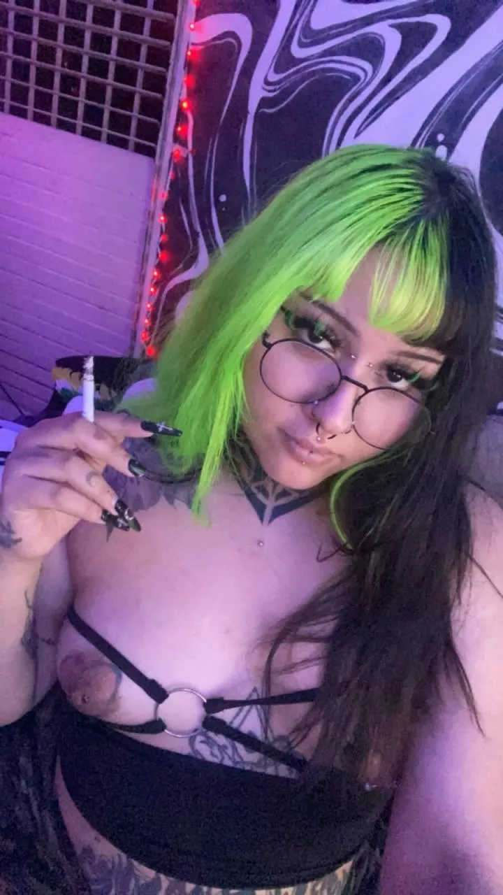 Suck them while i smoke