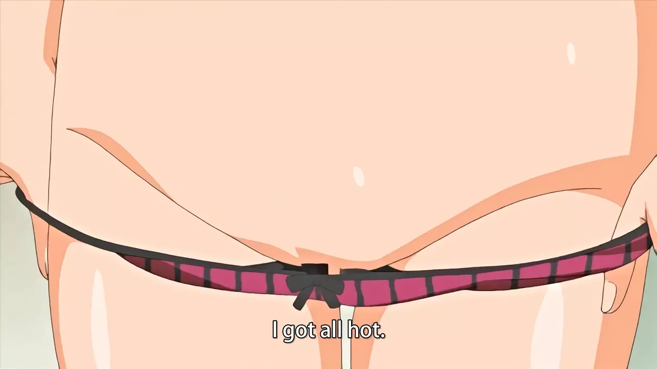 Tamaki Shinohara Takes Her Pants Off