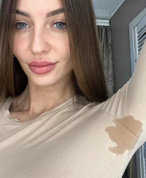 The perfect sweaty armpit