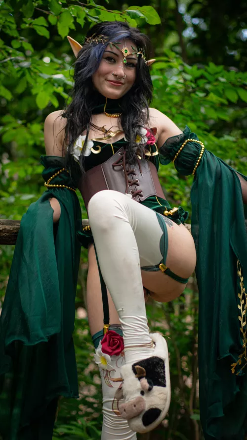 the priestess has made slippers out of the livestock!! 