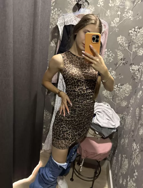 tight dress is comfortable to wear without underwear