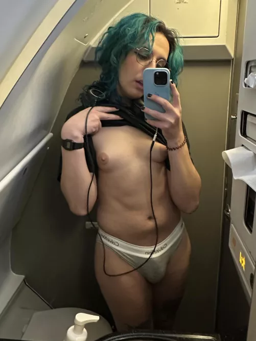 Wanna do a quickie with me?!