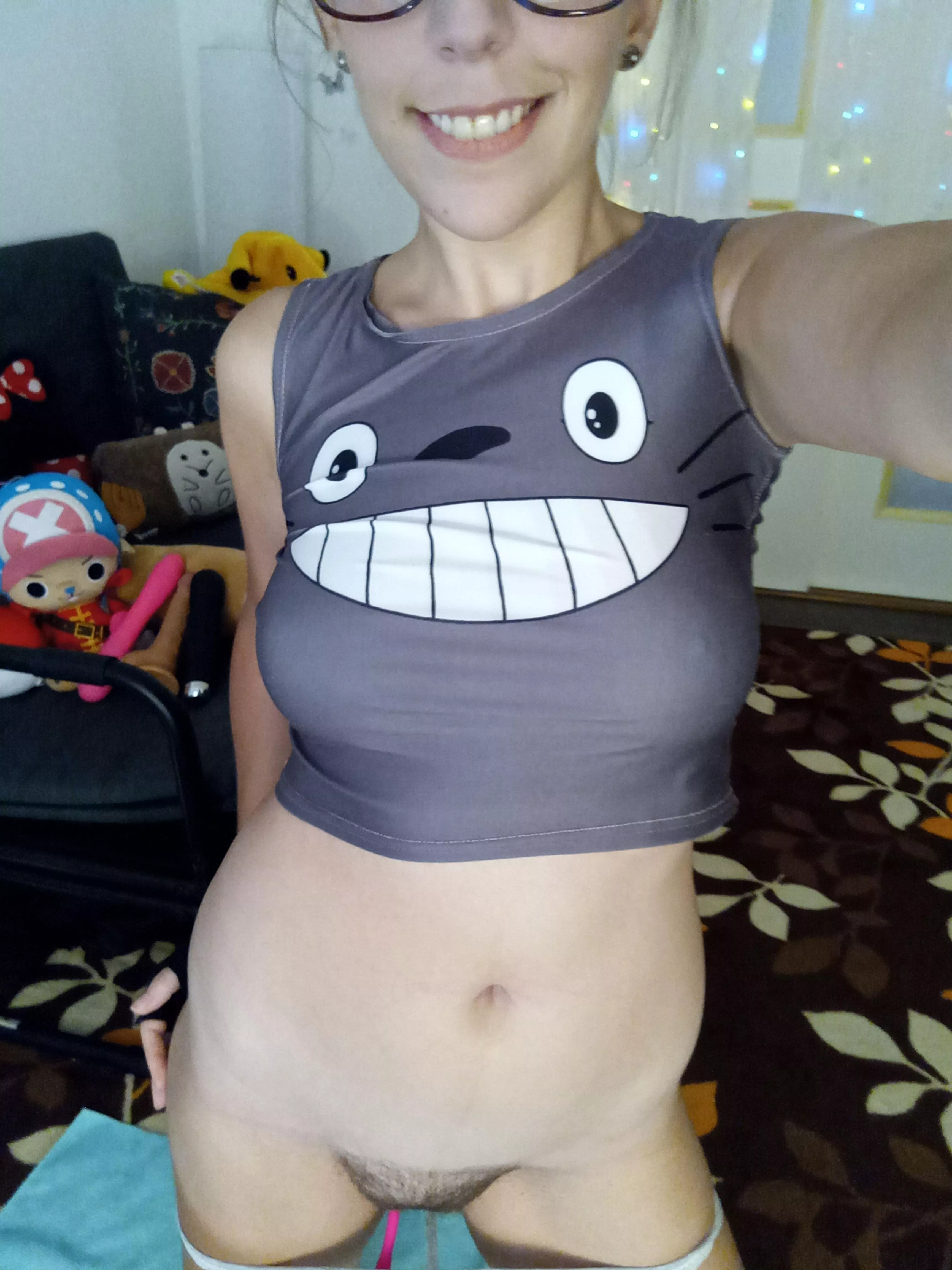 Wanna playith a nerdy girl