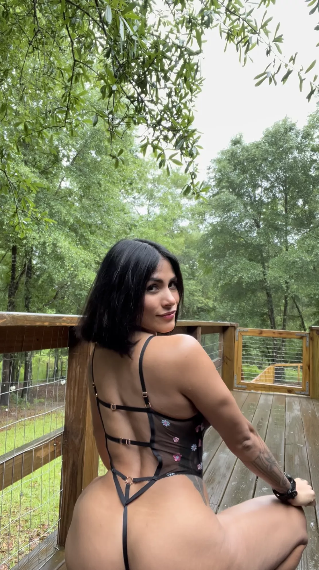 Wanna see the front?