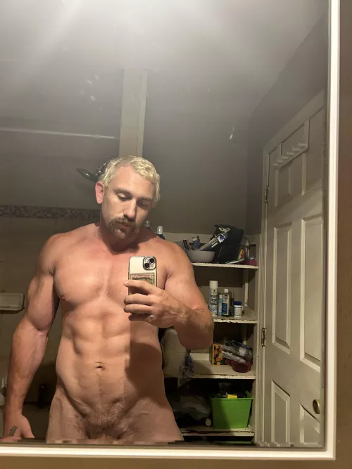 Who volunteers for fuck me friday (31)(m)