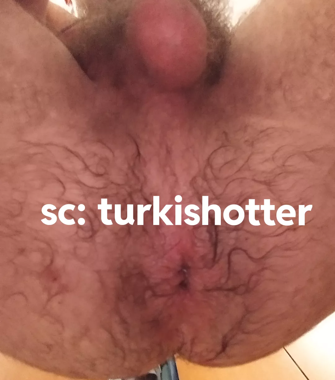 Who'd give me a hand 😈