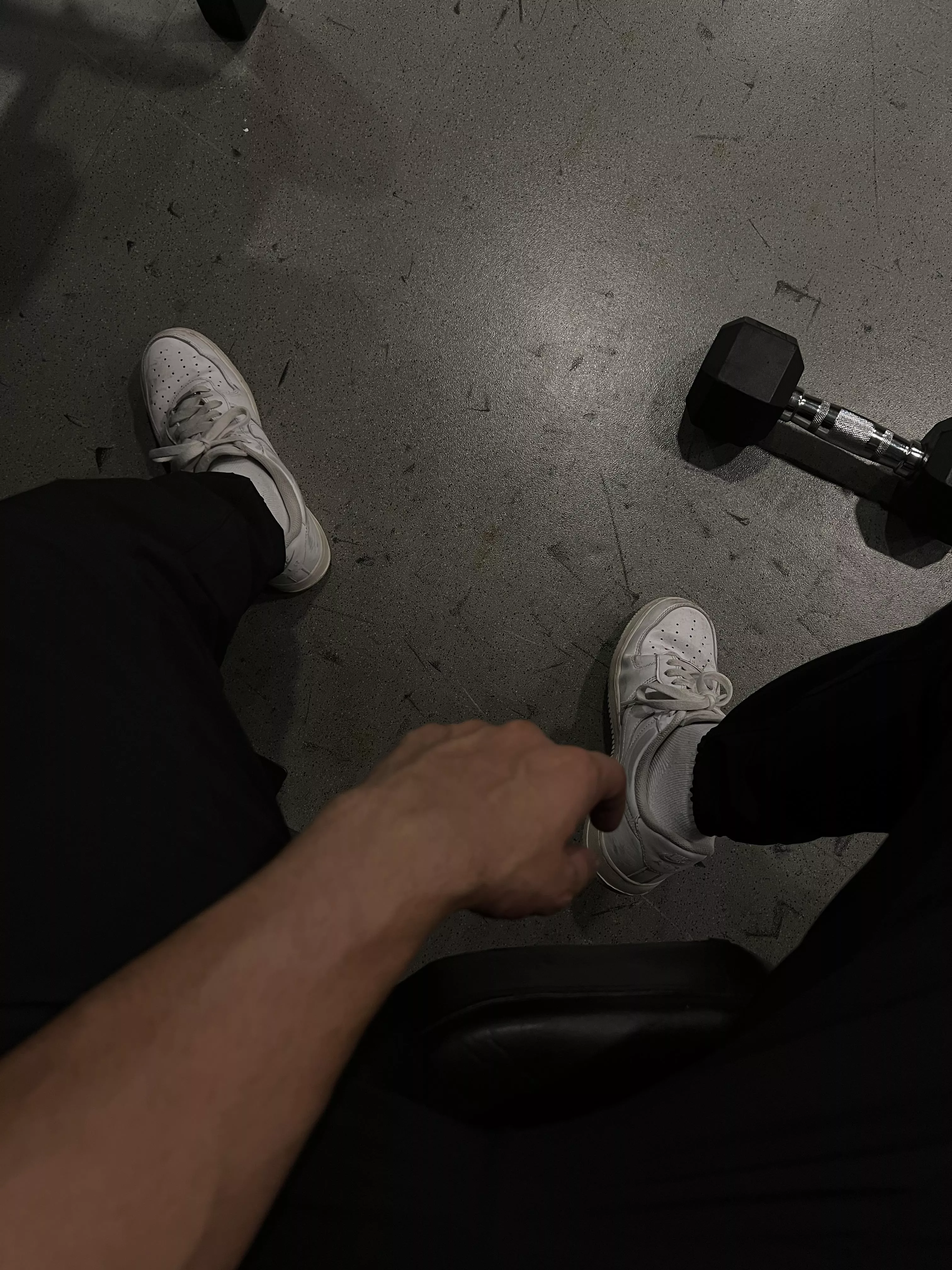 Who’s down for some fun? Im 22 guys my age or below hmu👀