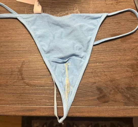 Wife’s thong (F32)