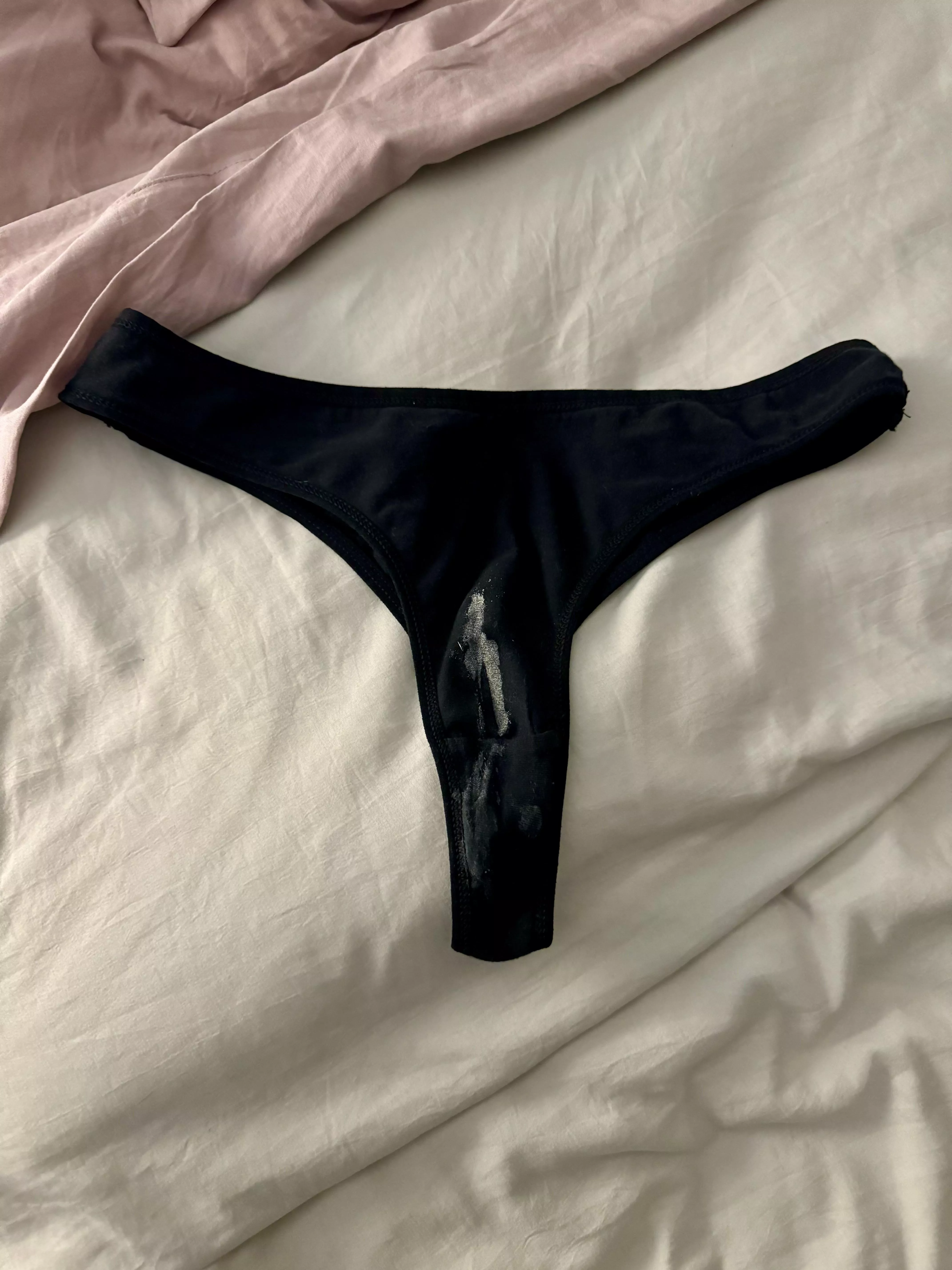 Wife’s work thong (F32)