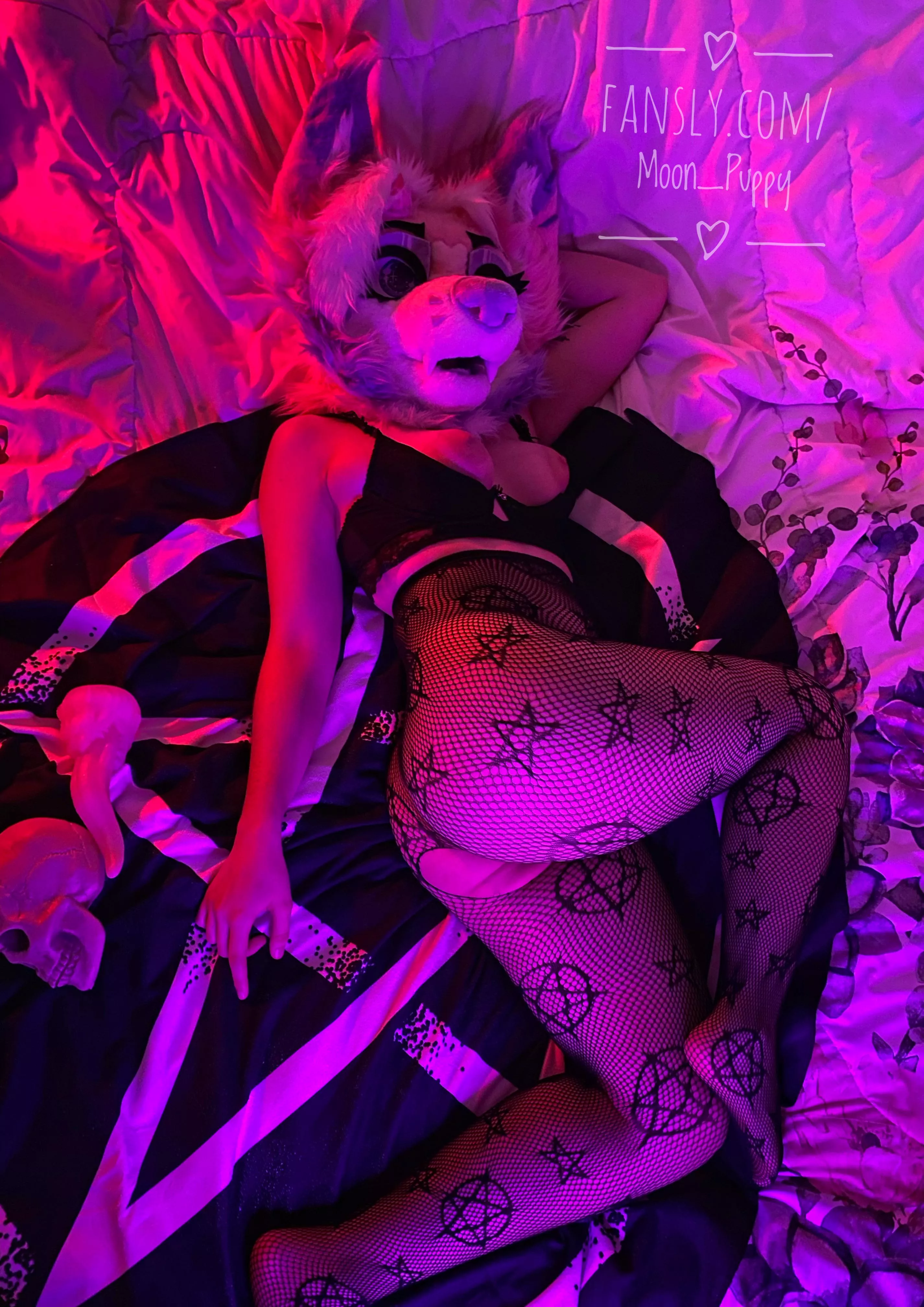 Would you like to live deliciously~ 😈