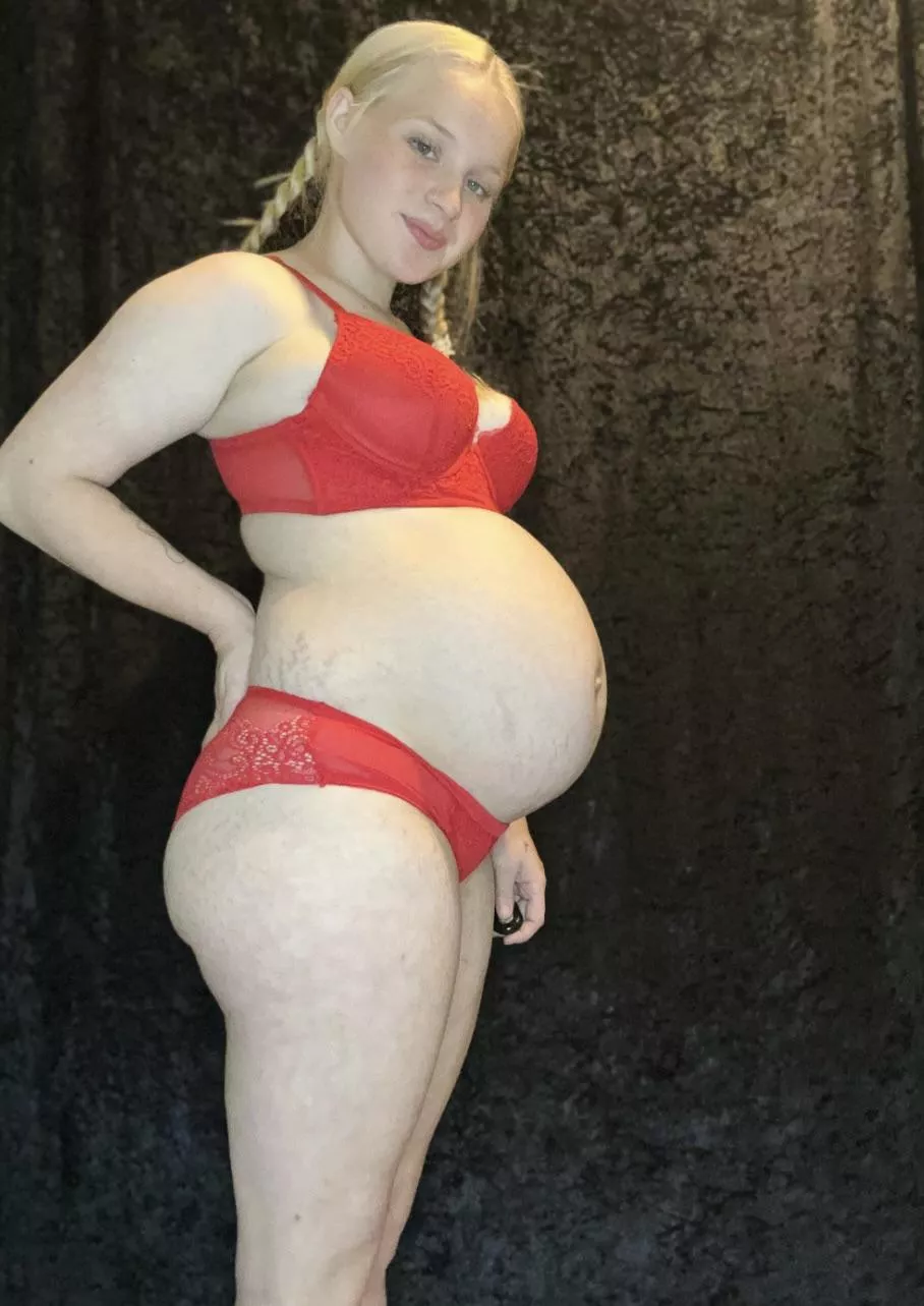 18 & pregnant… am I still fuckable?