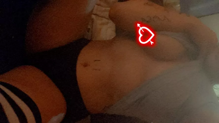 19F Houston Daddy my tight pussy seeking your cum 