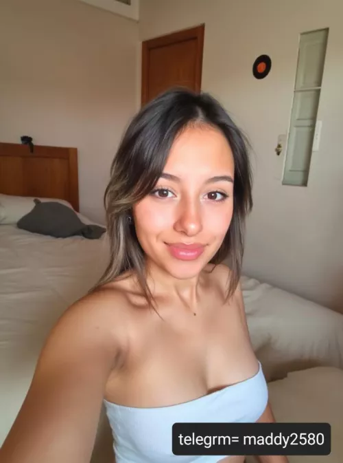 20 [F4M] Yes, Every like gets a full Nude pic in DM Comment 