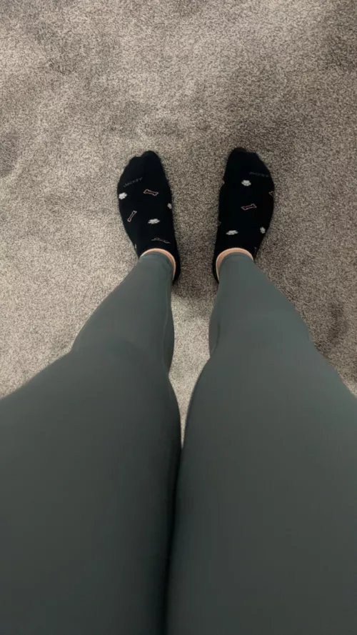 21 year old sissy in Calgary looking for a daddy dom 