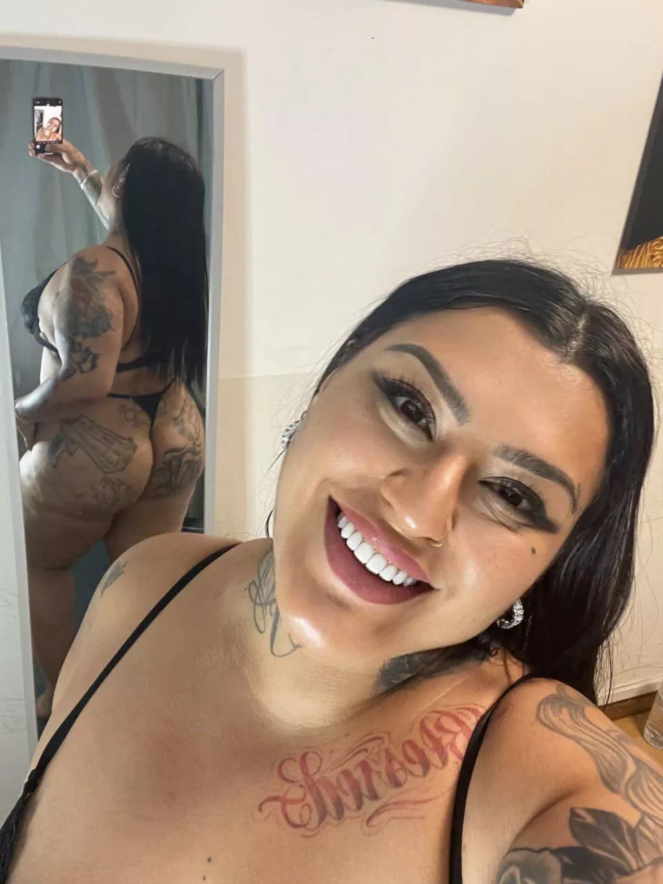 22 [F4M] Hampshire - You come home and you see this wyd