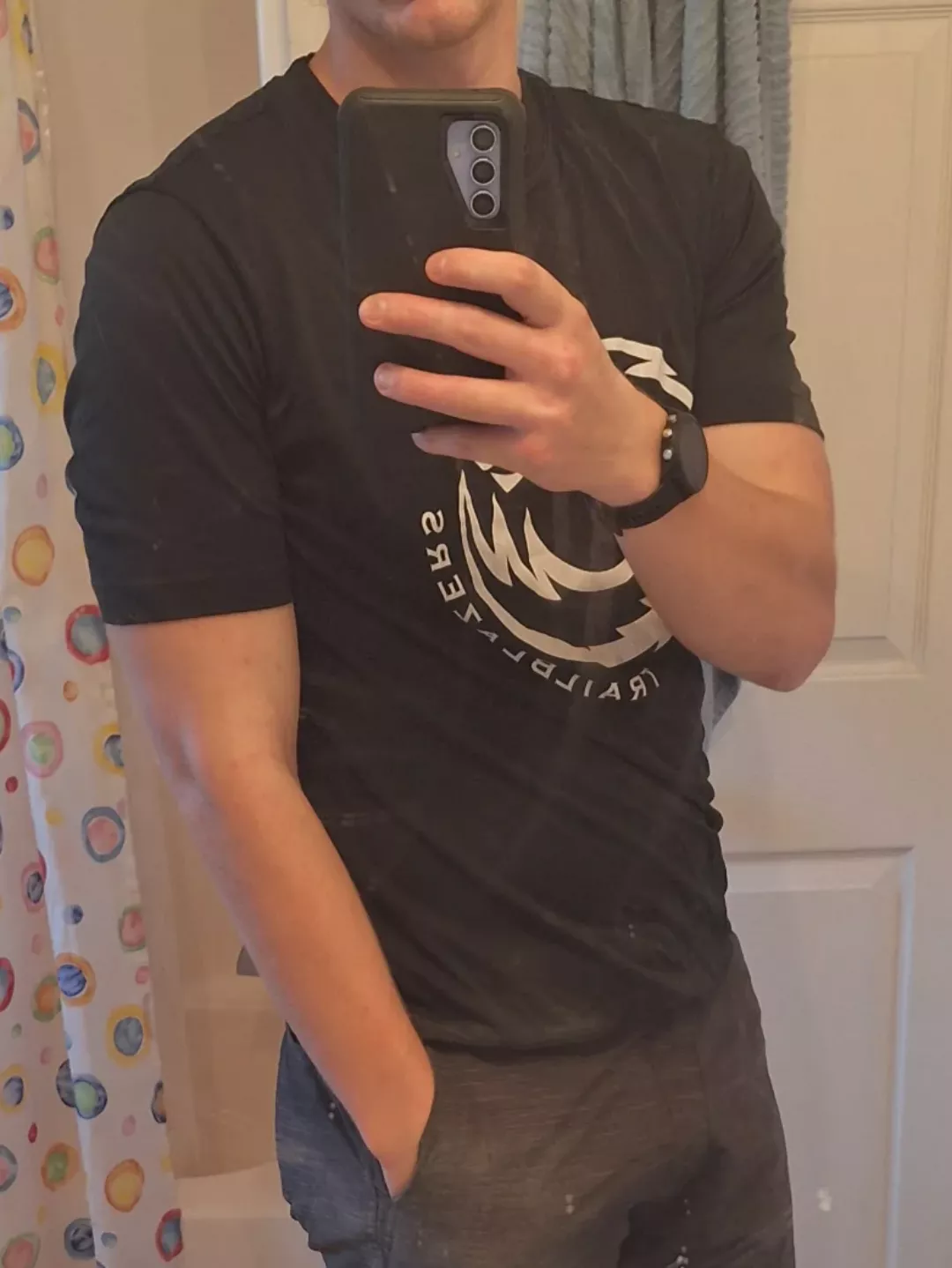 23 m4f tall and nerdy whiteboy