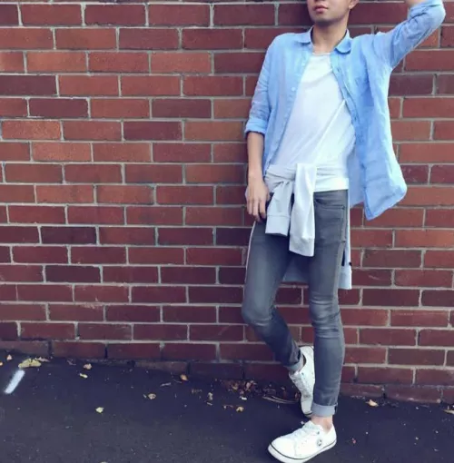 25 M Asian Twink bottom looking for FWBs for fun and sexy (and naughty) times