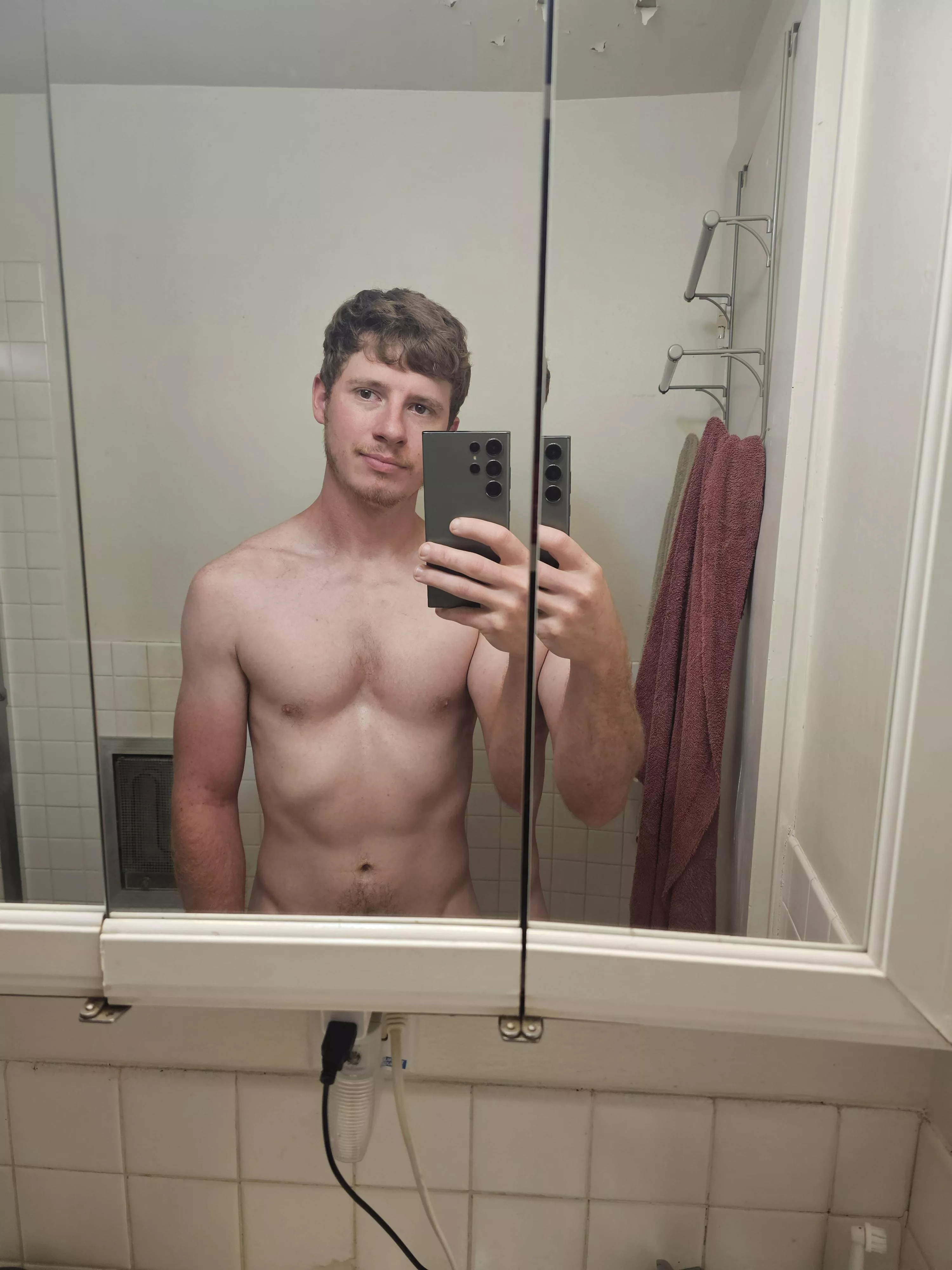 26 [M4F]#STL Looking for ongoing fwb or one night fun