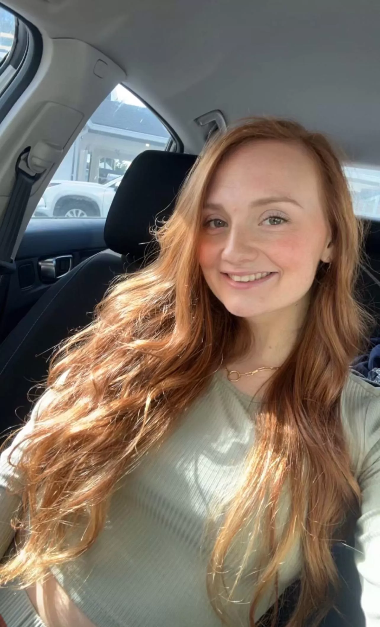 27 [MF4M] looking for third