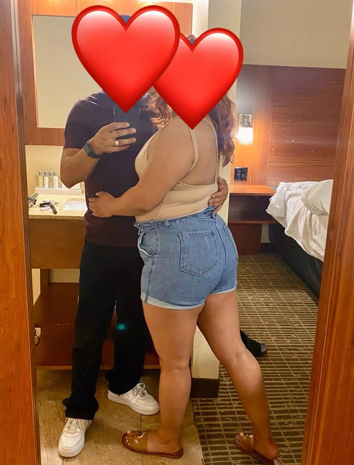 28 FM MF4M #UPLAND - Latina looking for a hung guy to help my husband fuck me TONIGHT.Age must be between 26-32 yrs old. Clean shaved. We can host.