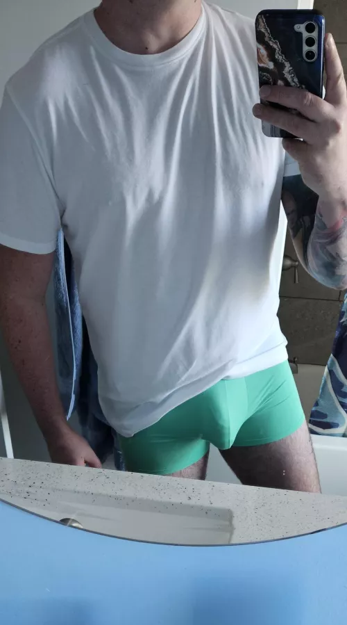 (35) Come over and hang out bro. No pa ta required. 