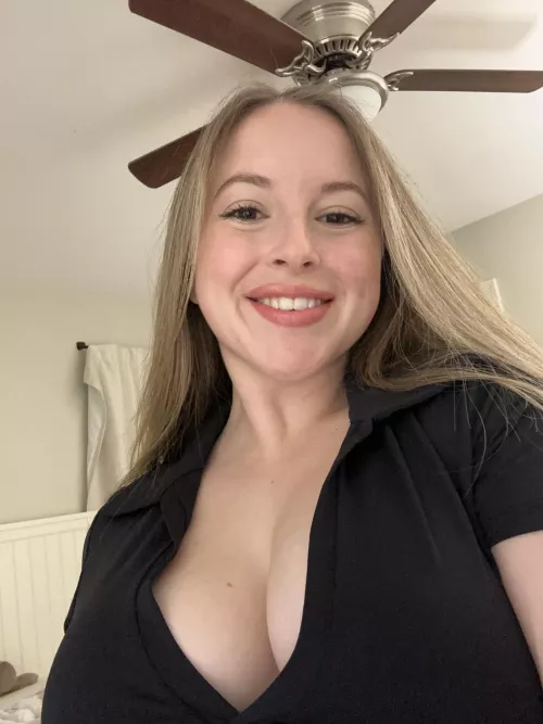 A milf with a nice cleavage is always great