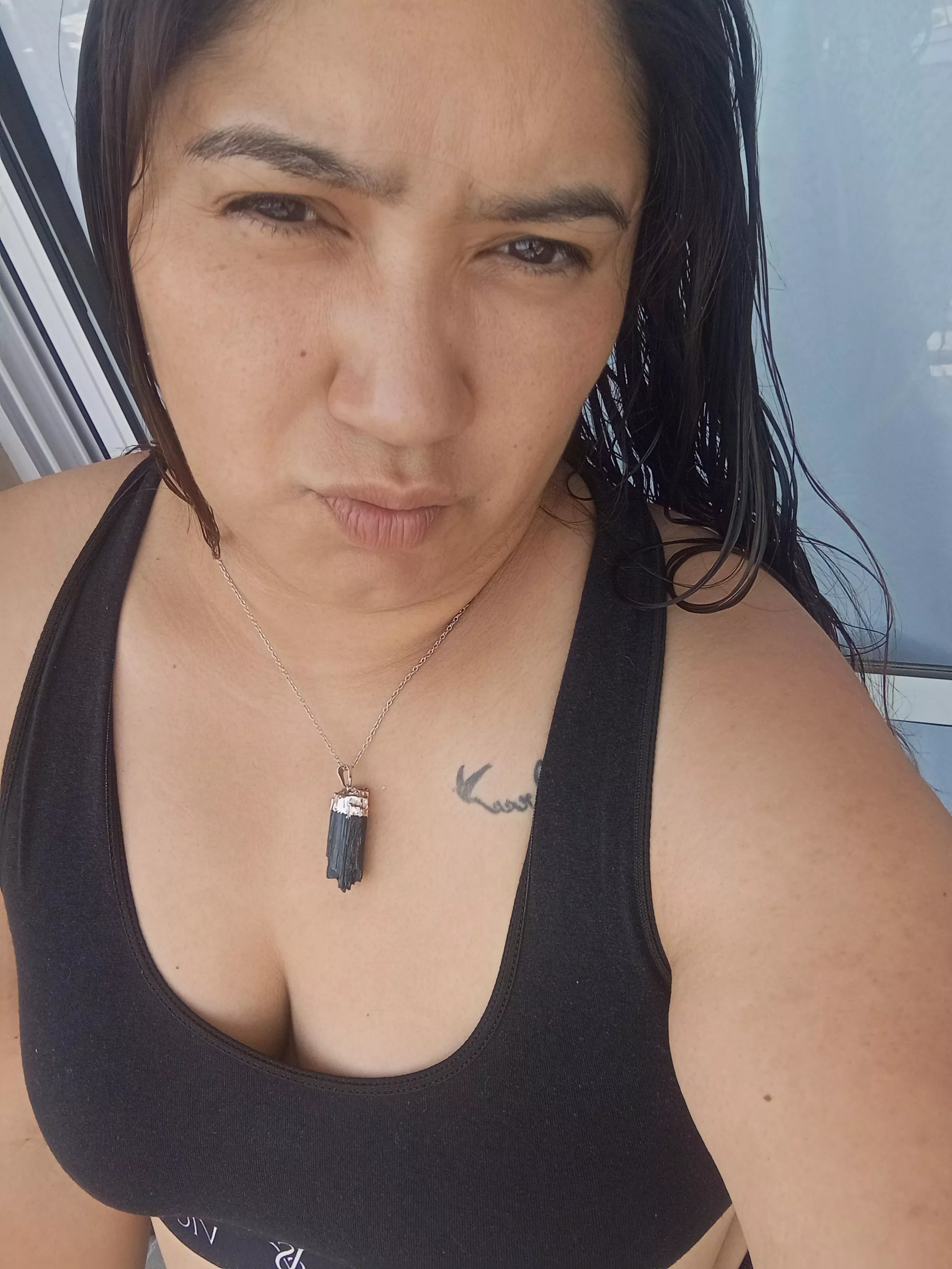 As my tattoo says, I'm free! But I want a thousand stories with you!🫦