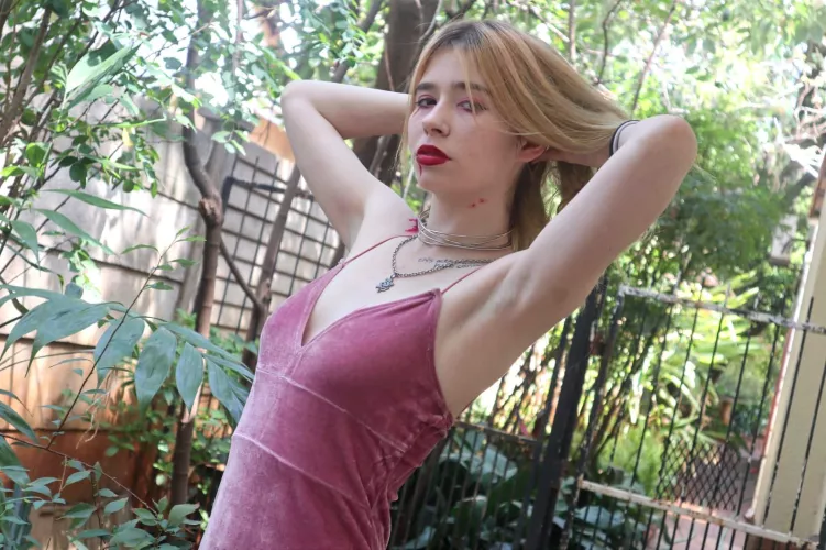 asian vampire here to suck you dry