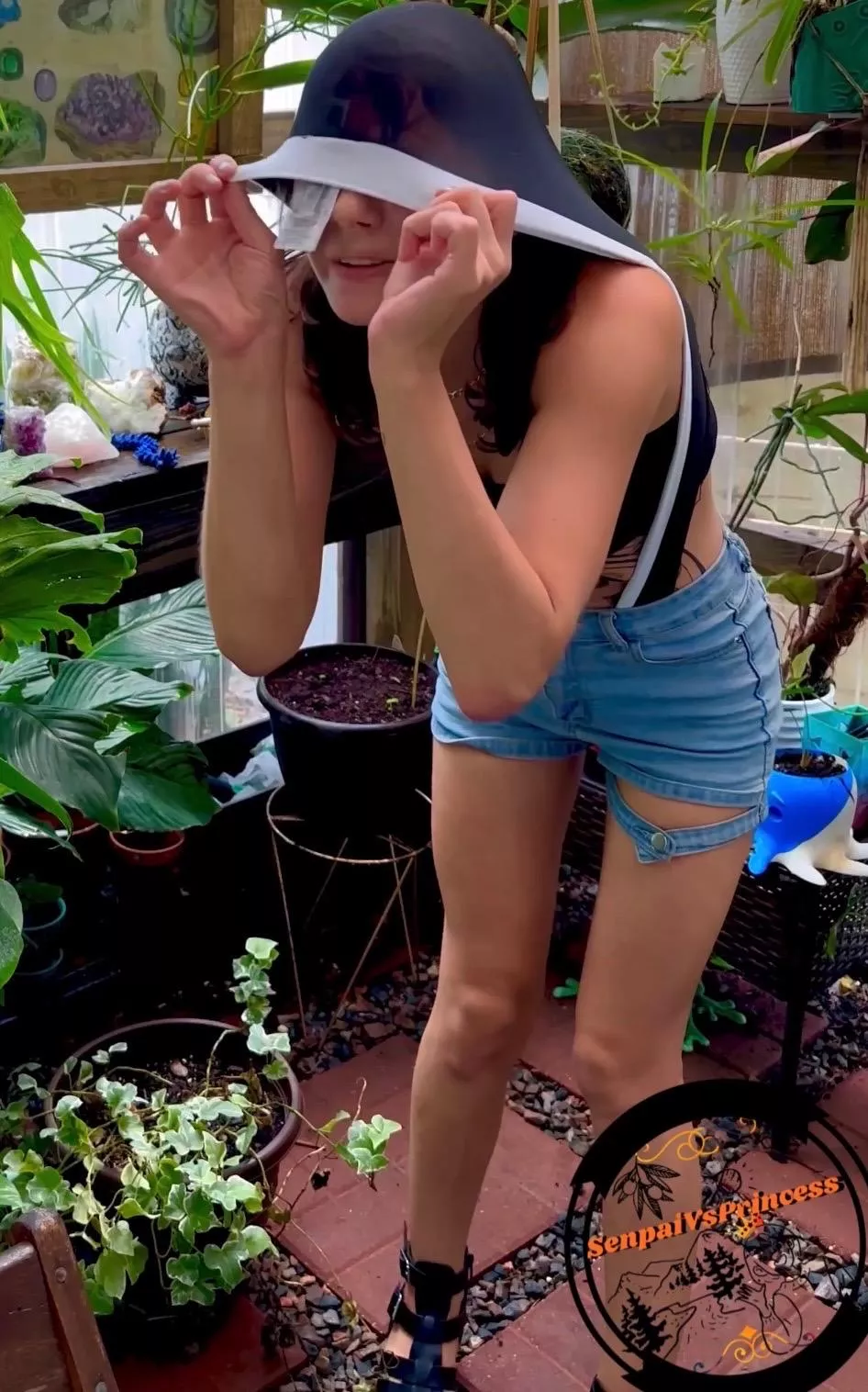 
Atomic Wedgiiiie Josie LOL