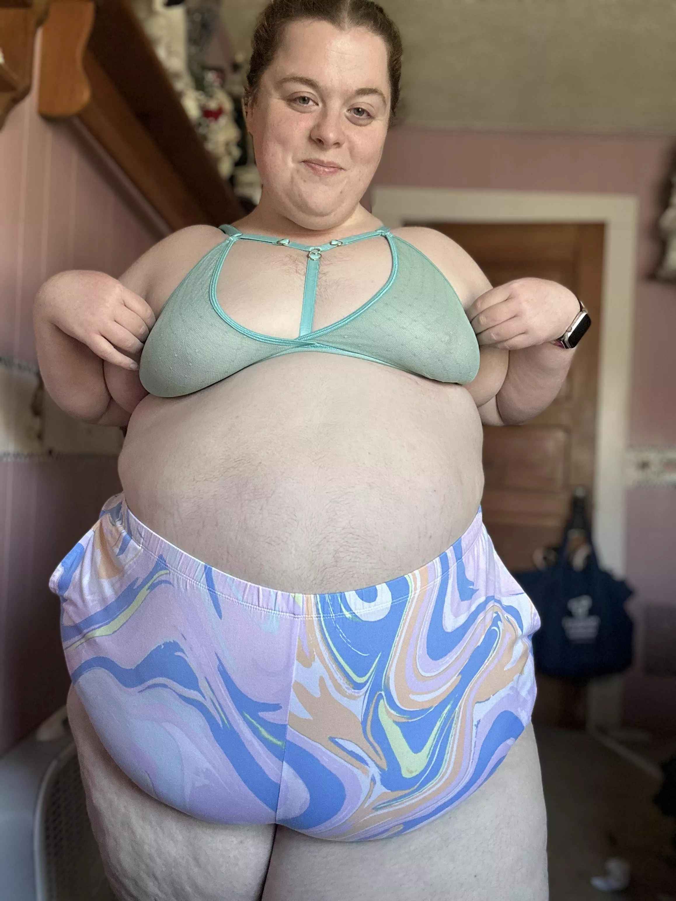 Bet you wanna see them off 🤭😂