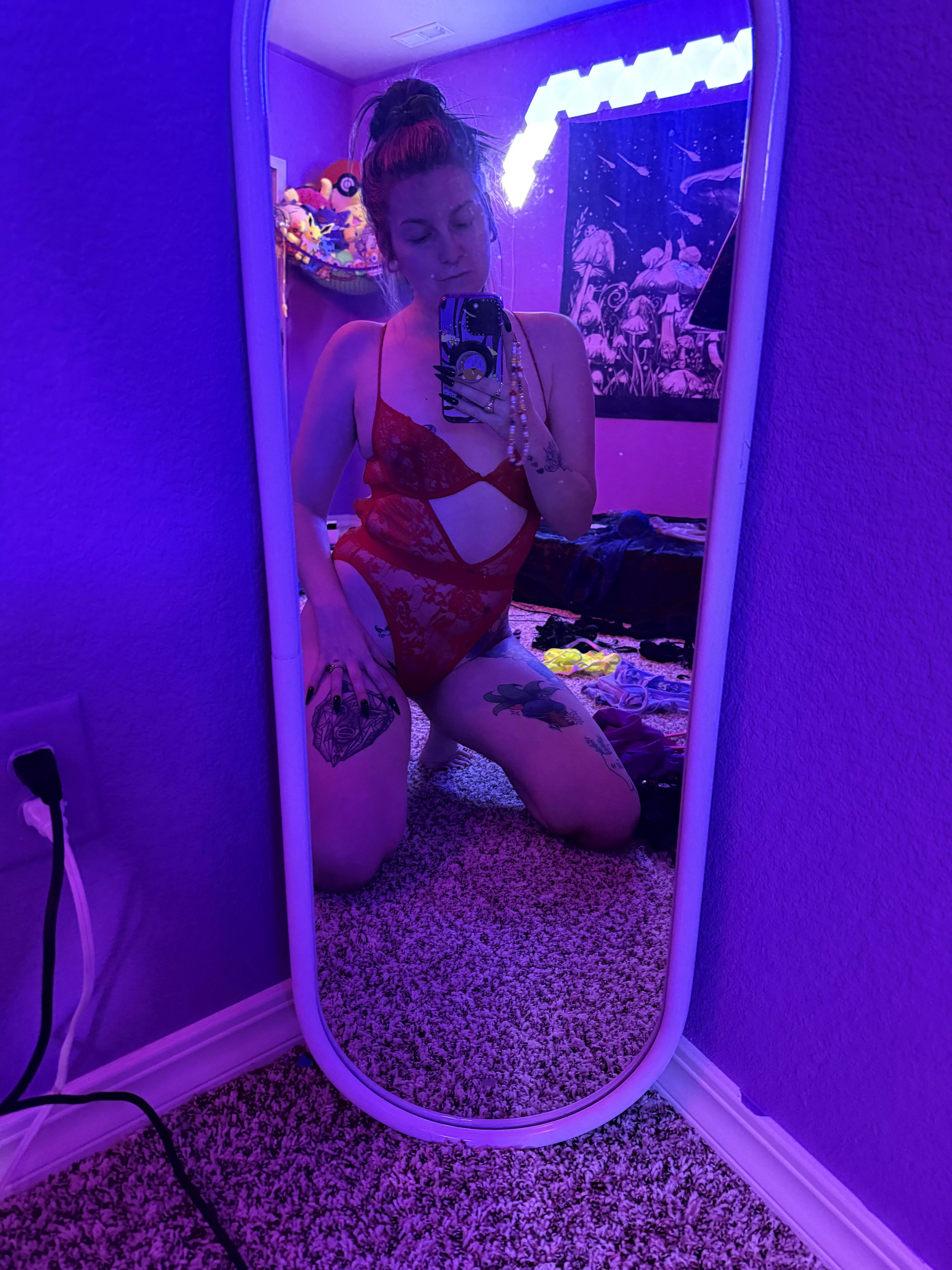 Come to my play room and let’s have fun 