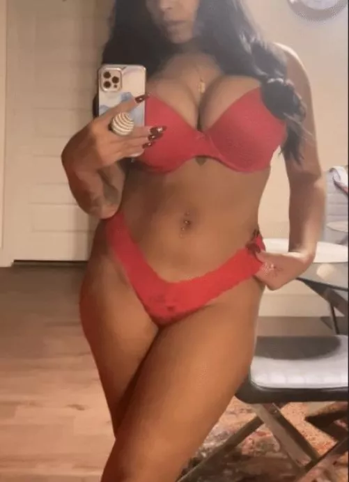 Come to my world and lets enjoy this delicious night