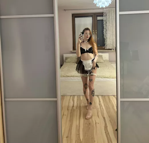 Cute selfies in the mirror in a maid outfit