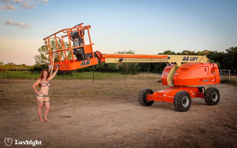 Dee Luvbight after boom lift suspension (Sept 2012)