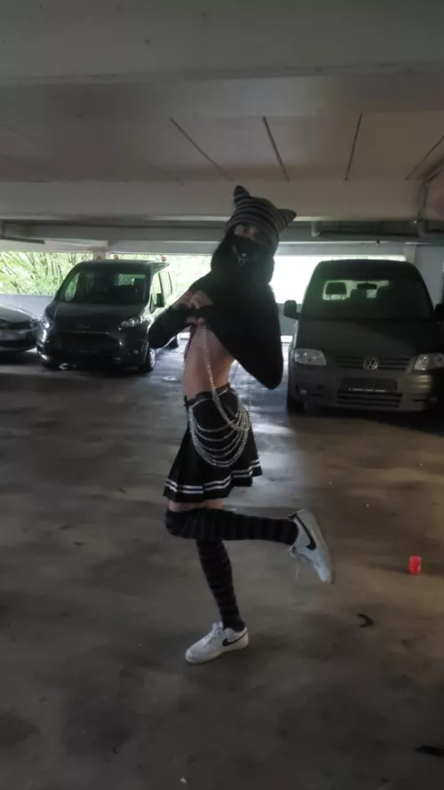 Deutsche femboy group?! Count me in!!