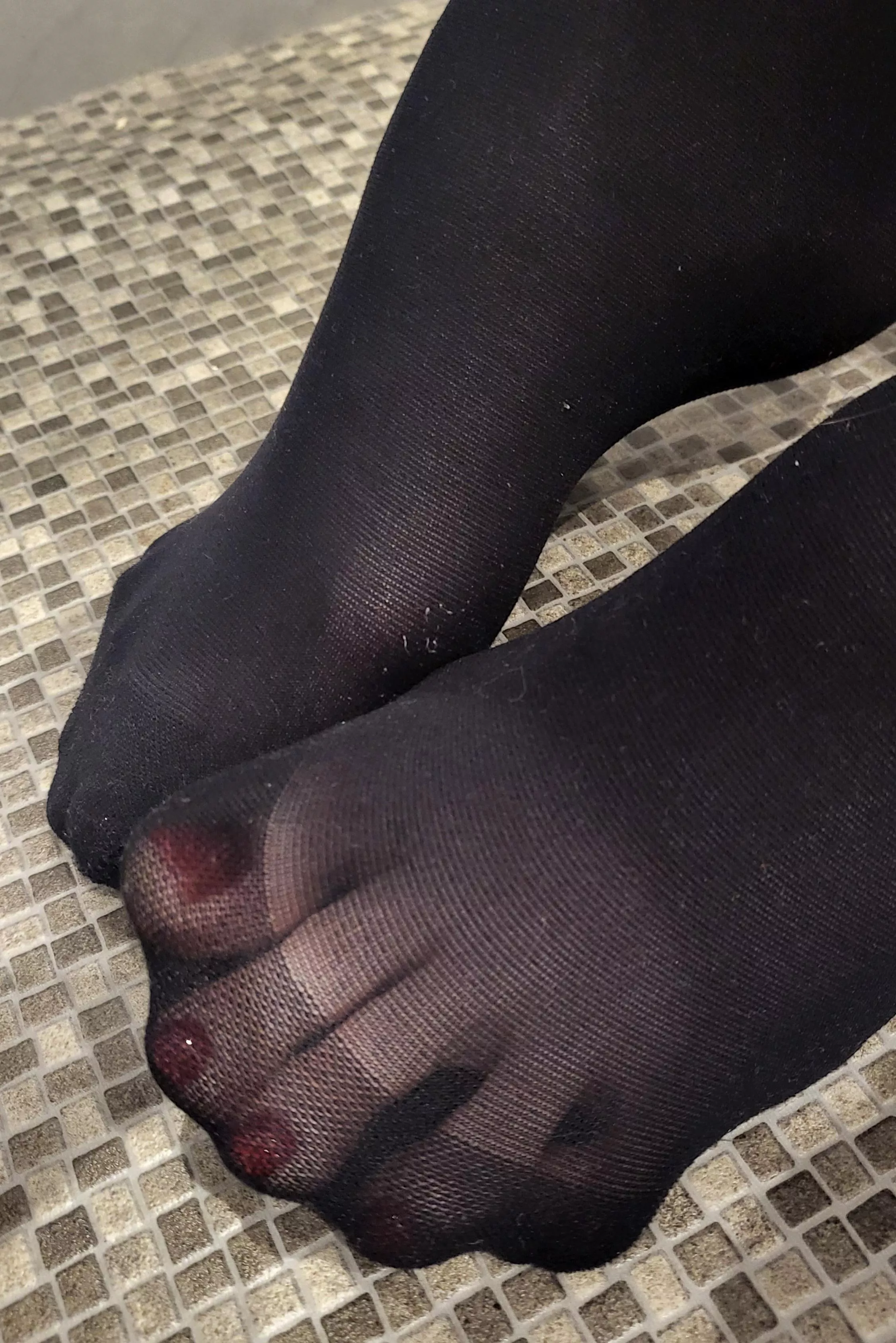 Do people still like pantyhose?