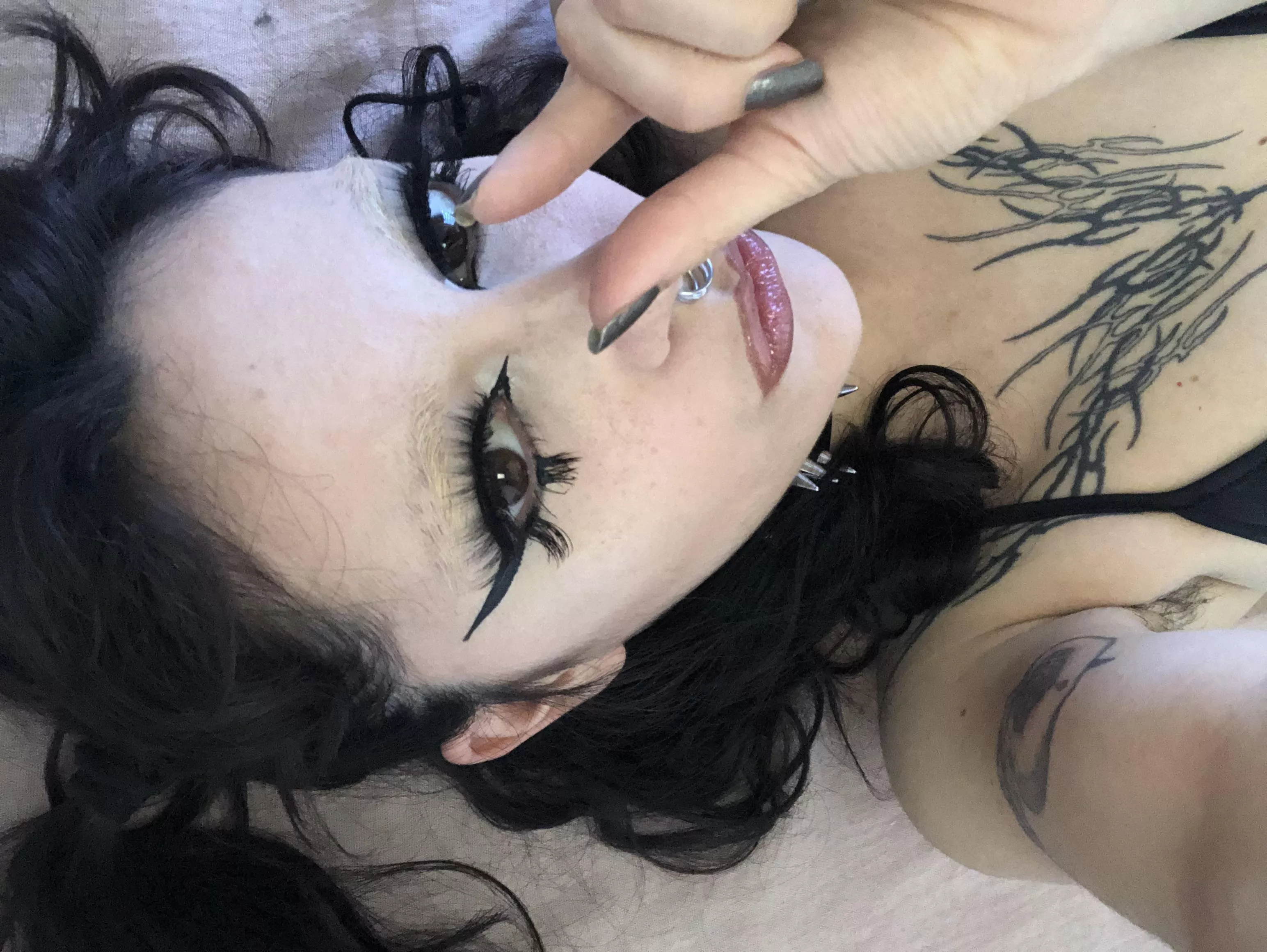 Ever had a goth goddess humiliate your pathetic size? 