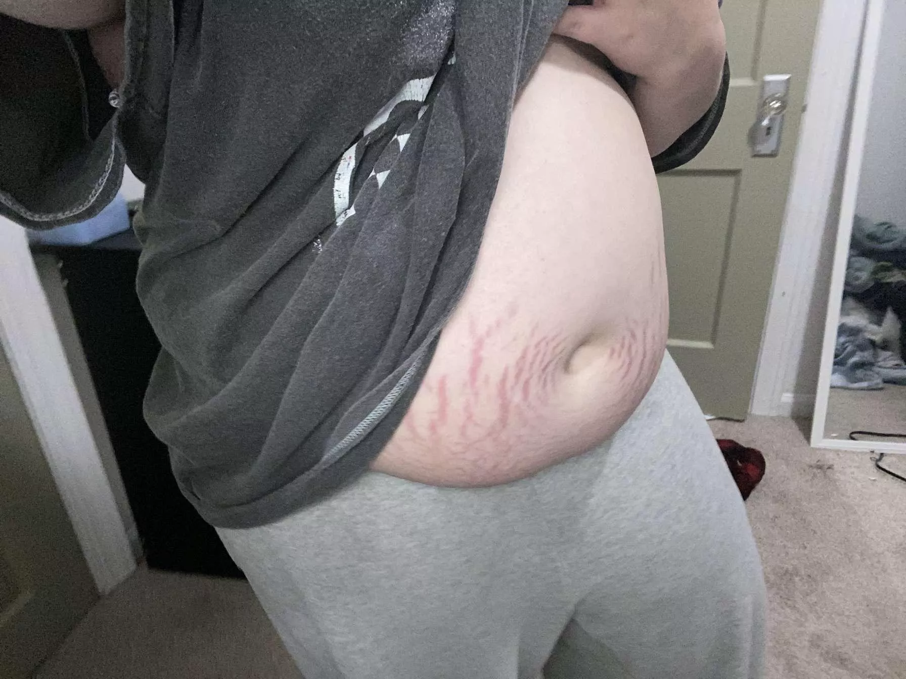 feed this little 4’8 body. its so hungry