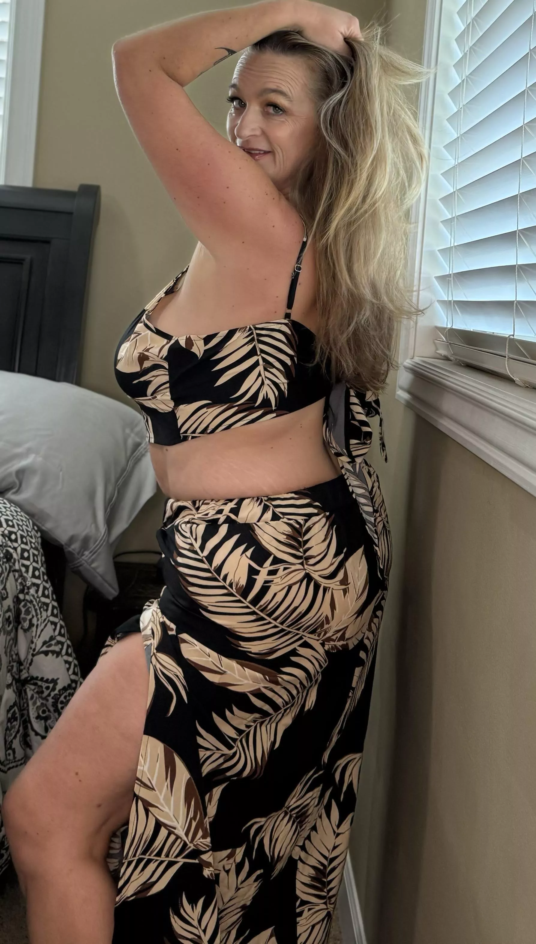 Grandma is hot today