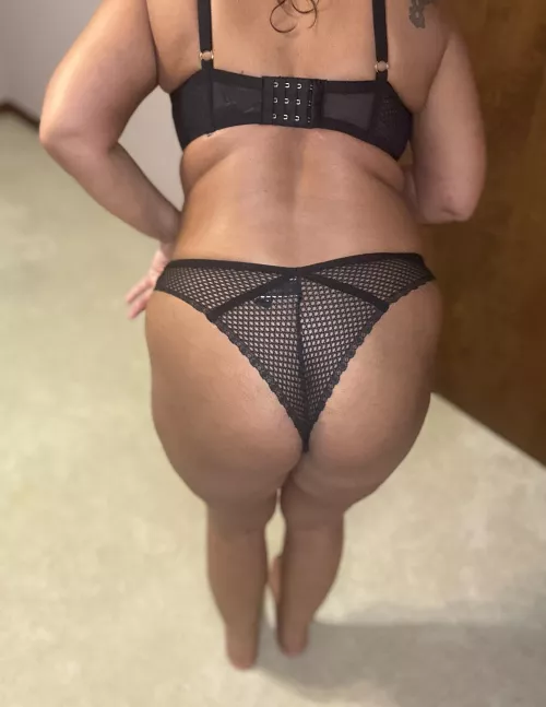 Granny brought cake.