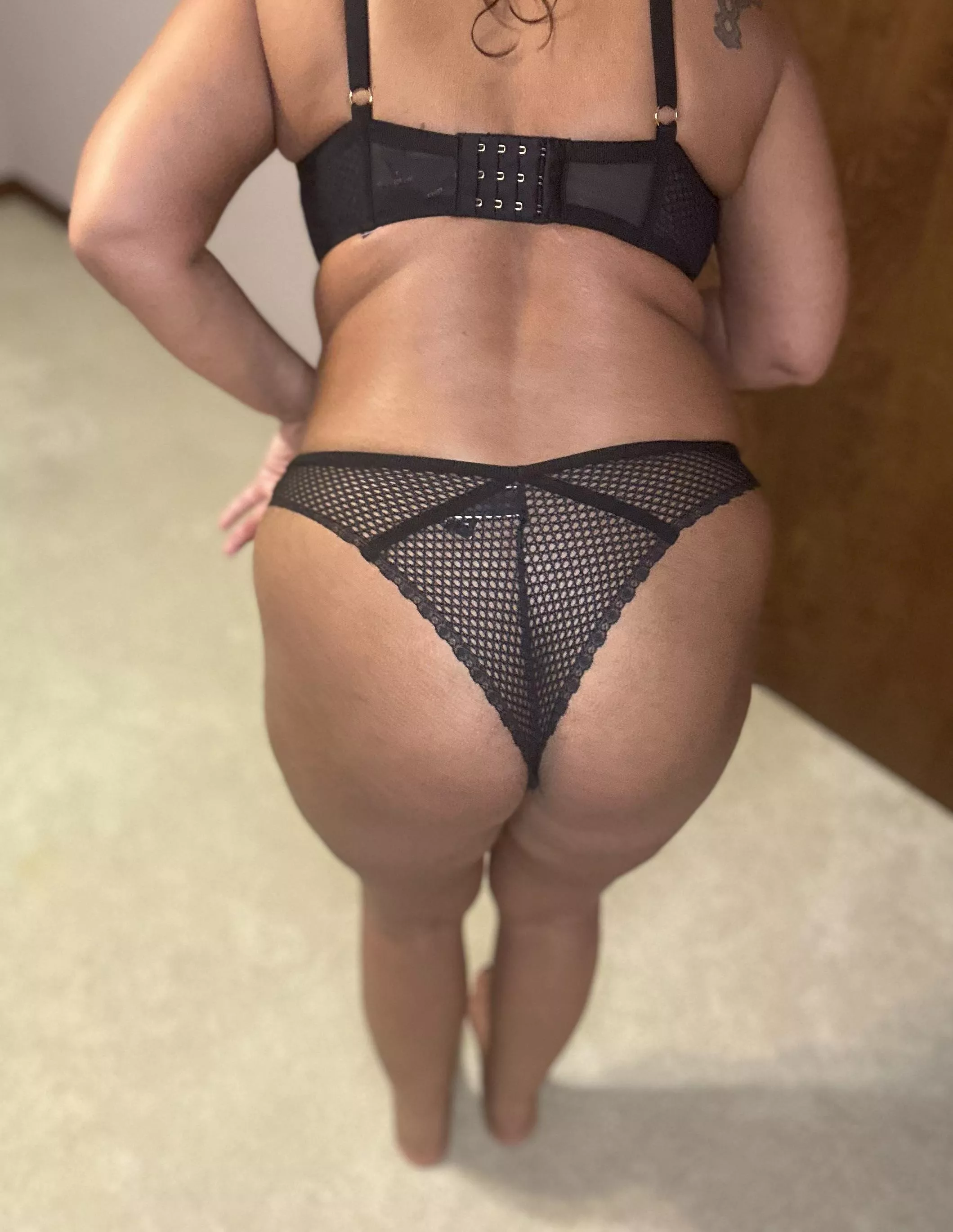 Granny brought cake.