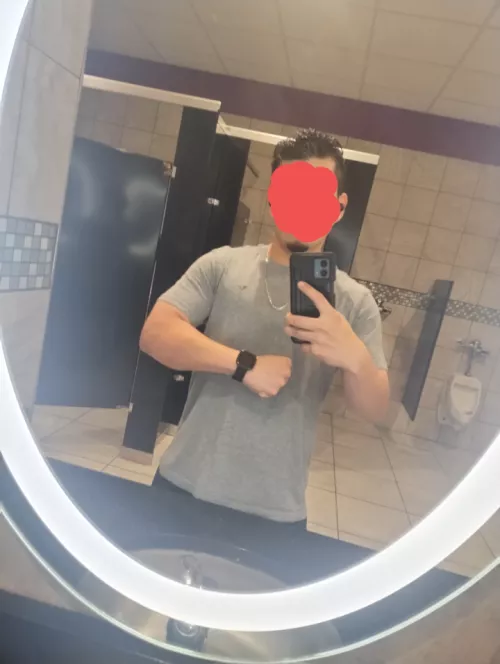 Greenville bar crawl [M] LF [F]