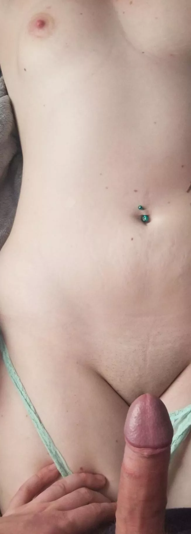 Heyyy couple looking for another girl 