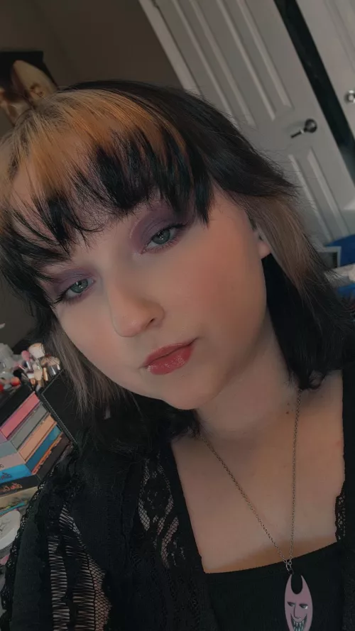 I live a luxurious lifestyle. What are you doing to keep up with it?