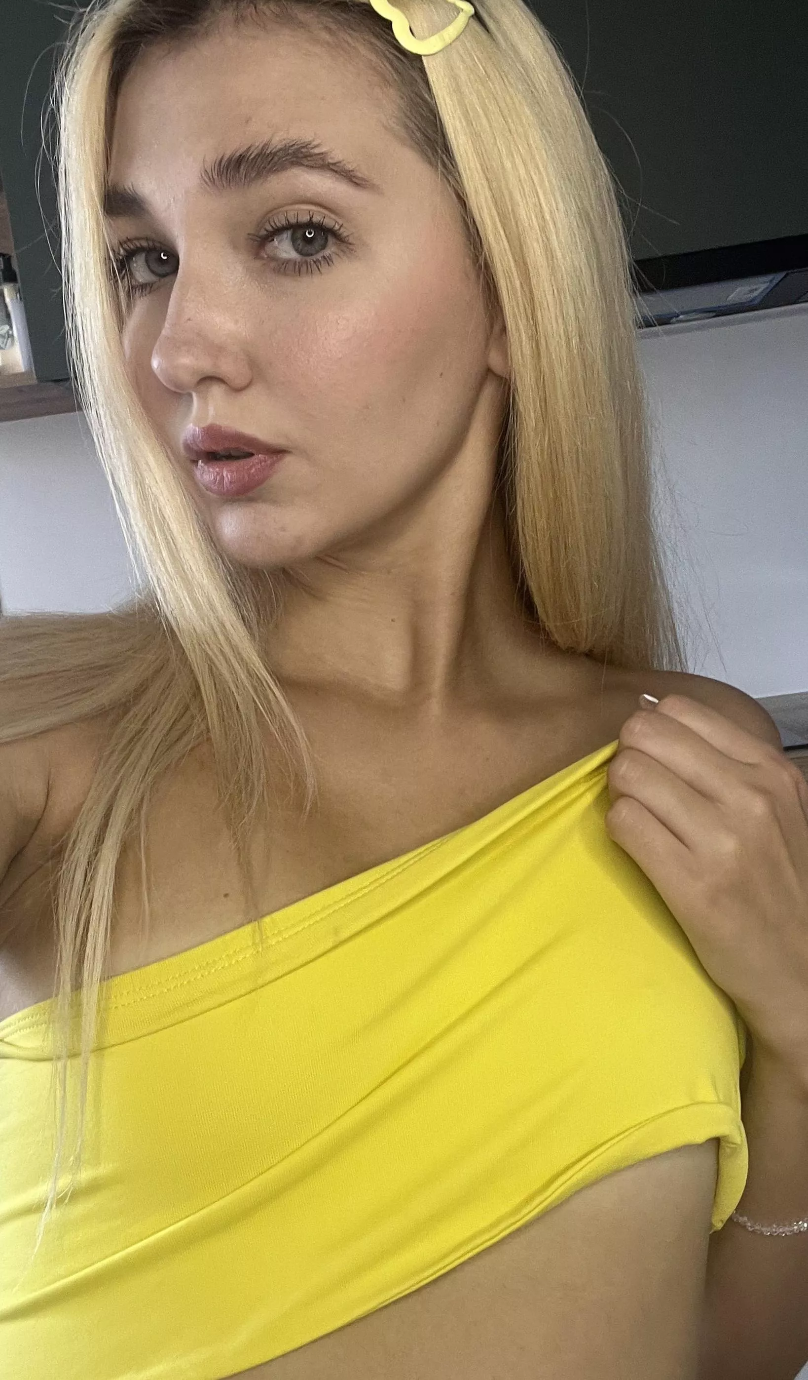 I love the color of my new top