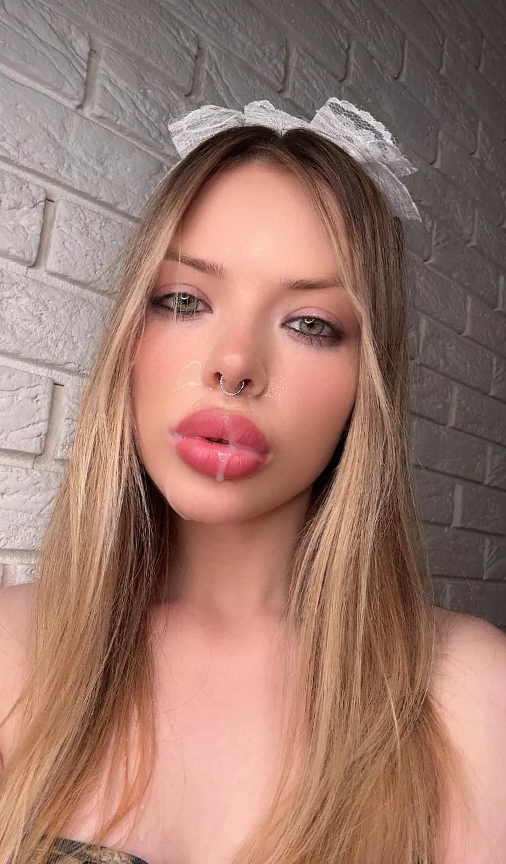 I want more of that milky cum on my face