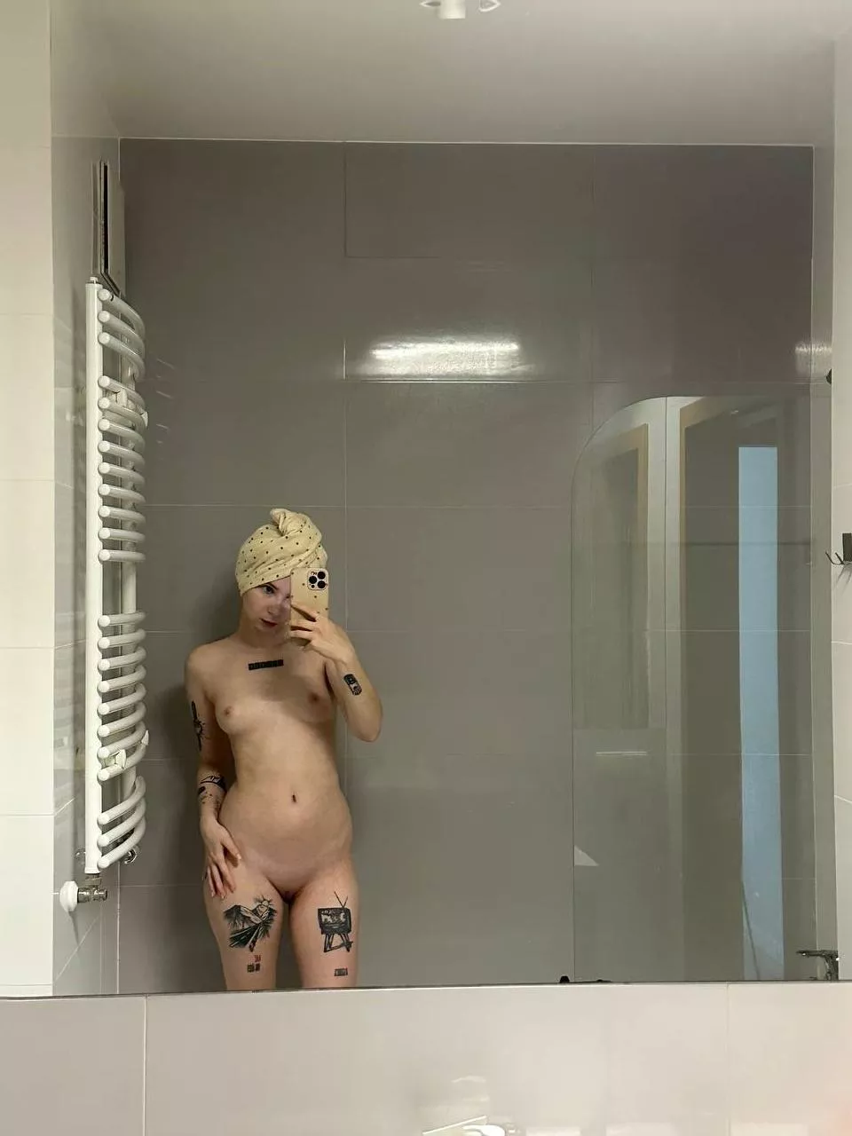 I’m naughty and can’t wait to make some fun