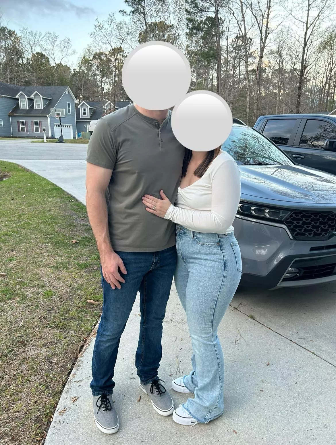 Is anyone else going to C3 in New Bern tonight for the Halloween party? 