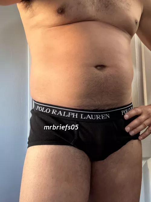 It’s An RL Day…What Are You Wearing…? 🖤😎 Age 47