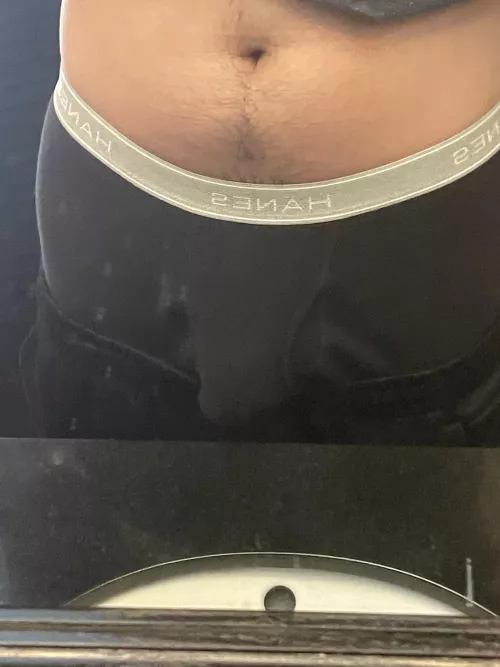 It’s Saturday, who’s gonna drain their wallets for a college student? (19)